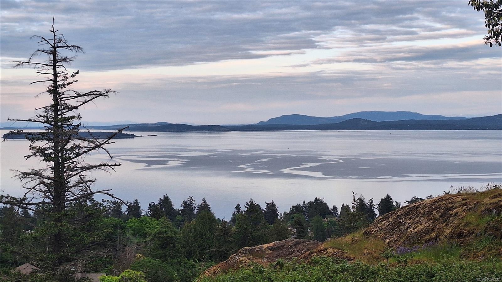 942 Boulderwood Rise # 14