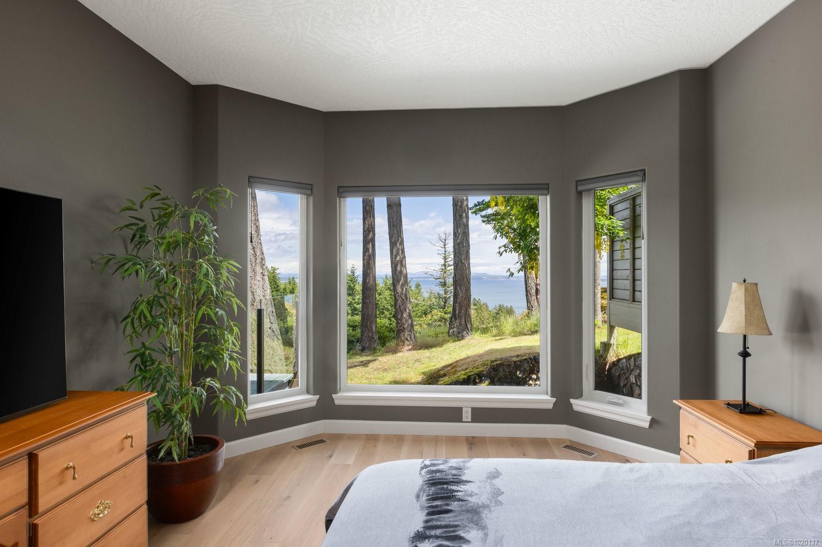 942 Boulderwood Rise # 14