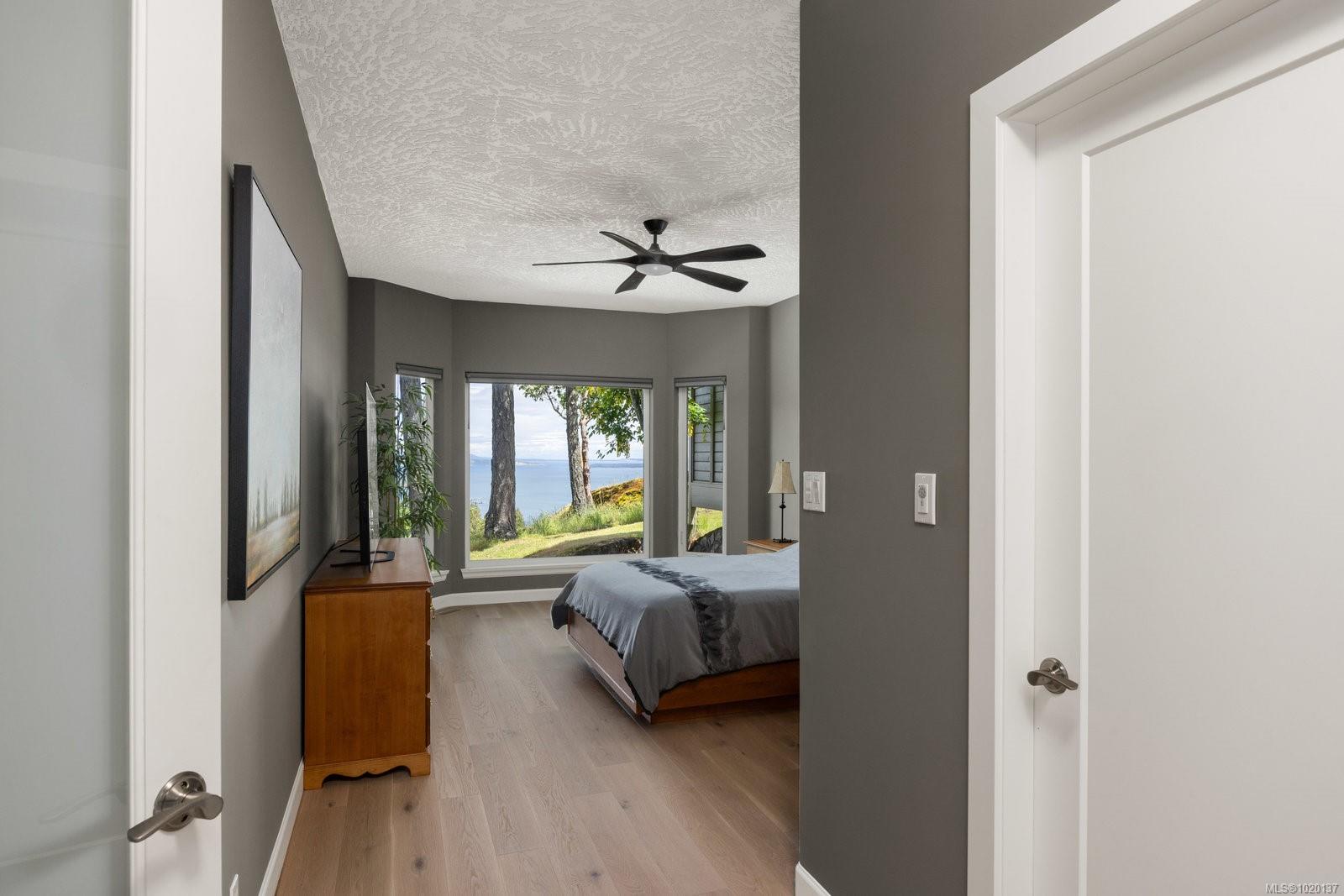 942 Boulderwood Rise # 14