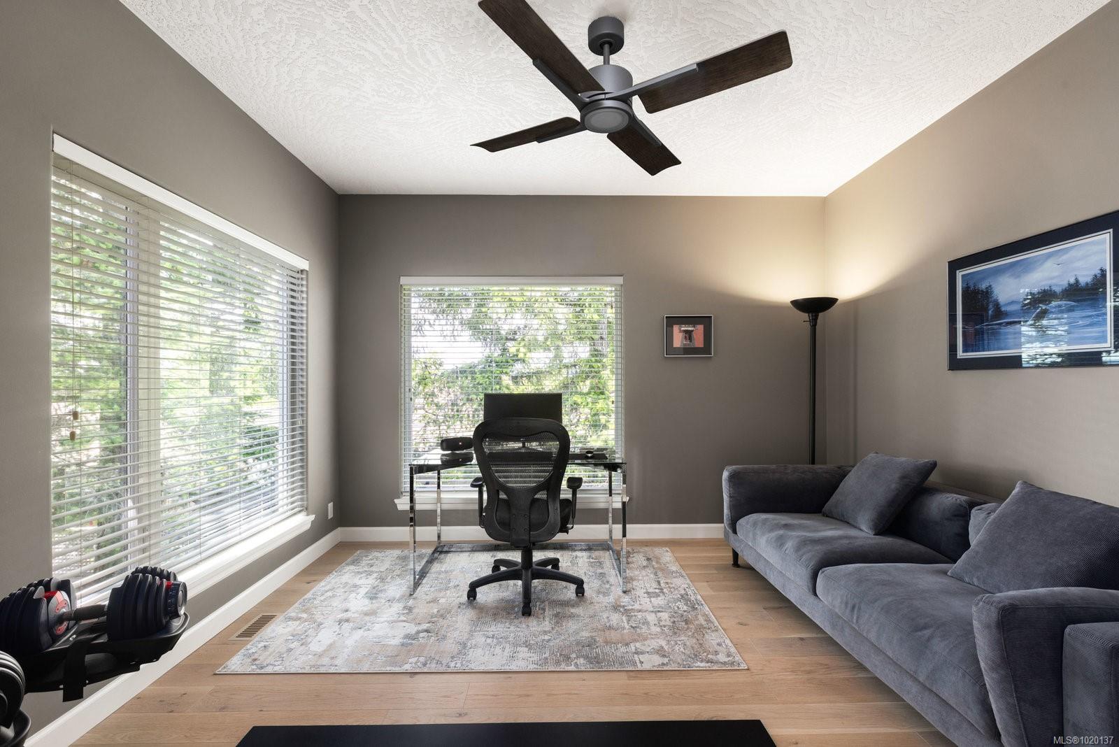 942 Boulderwood Rise # 14