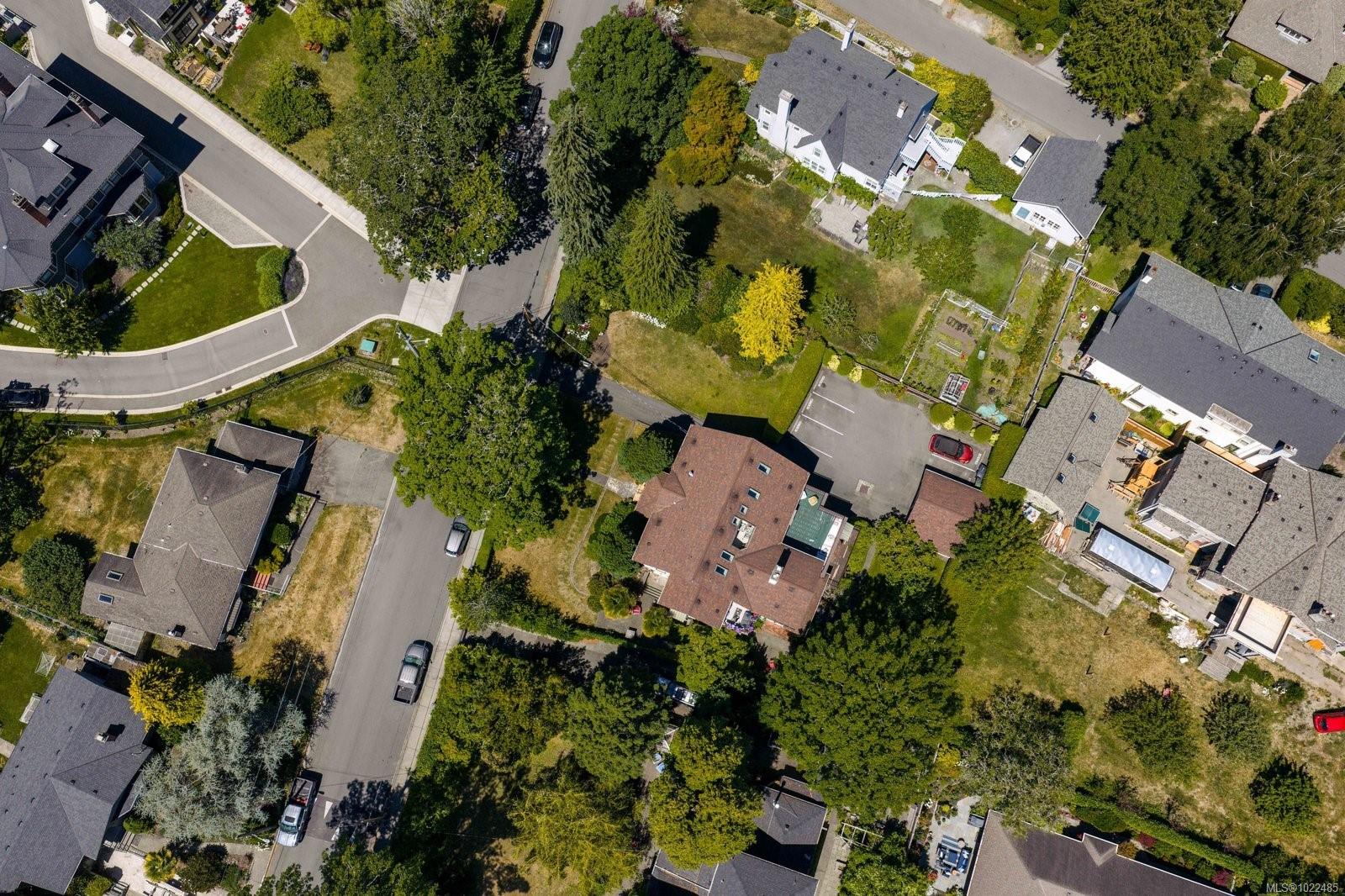 753 Pemberton Rd # 3