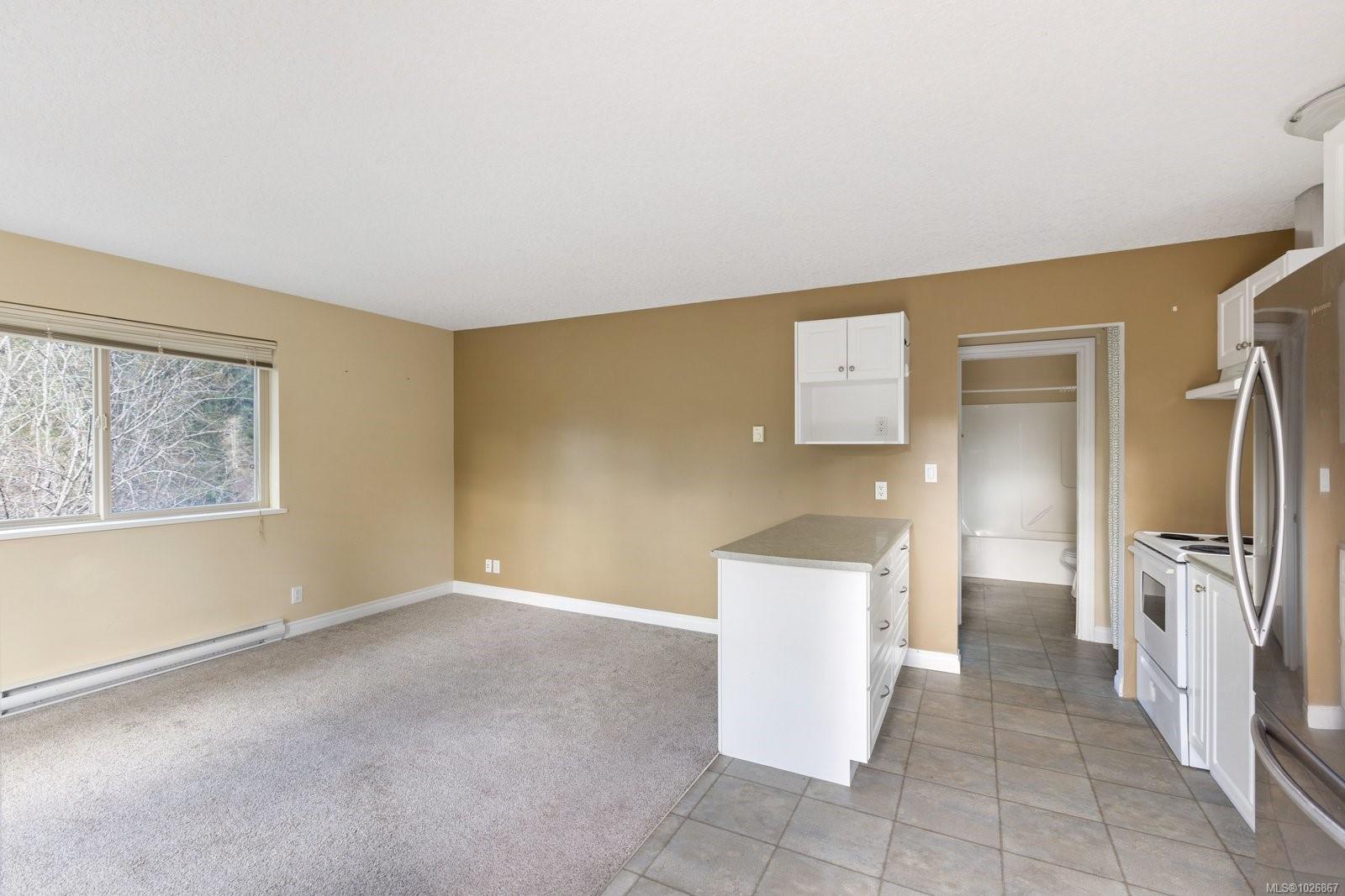 1450 White Pine Terr