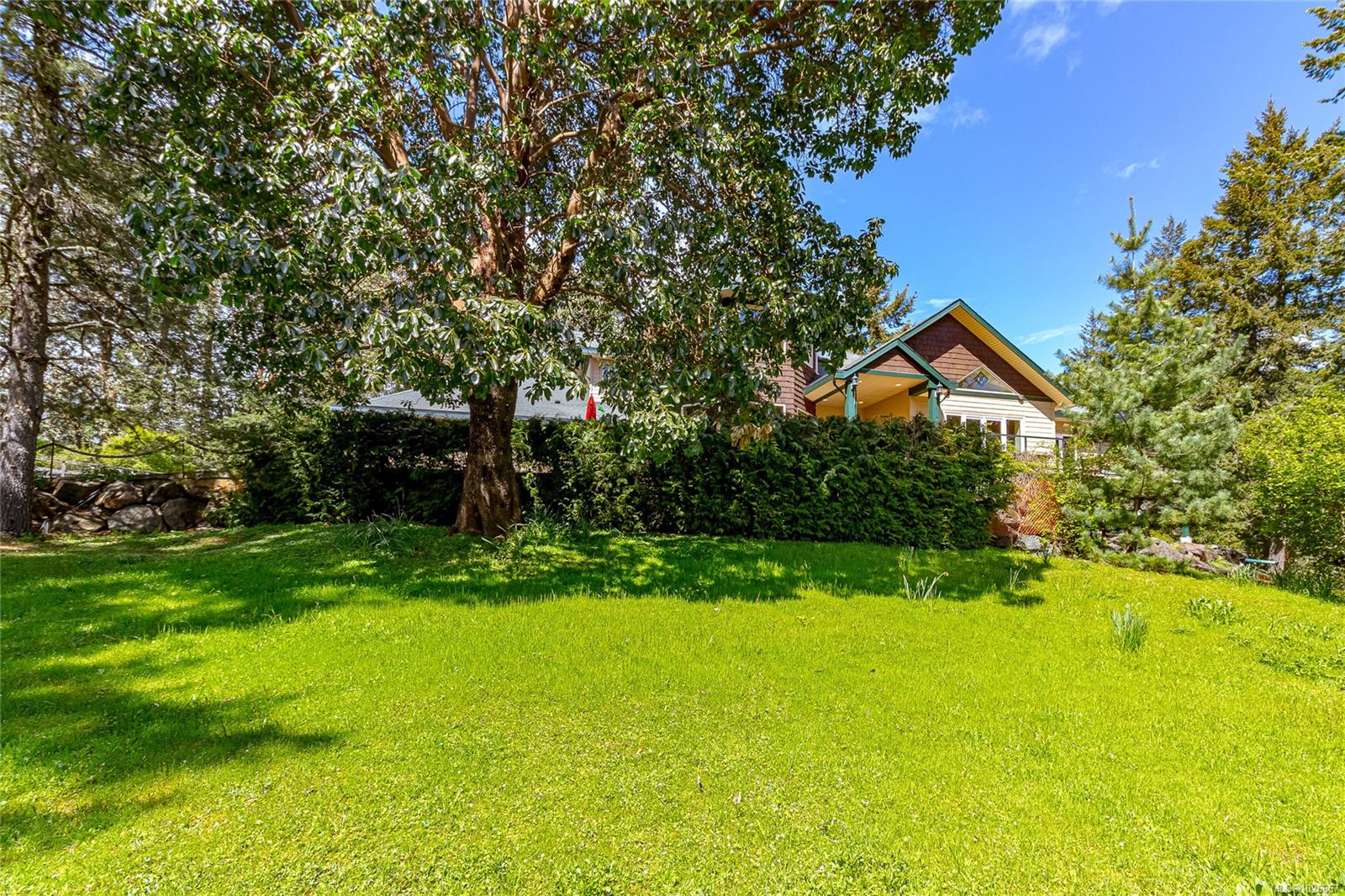 1450 White Pine Terr