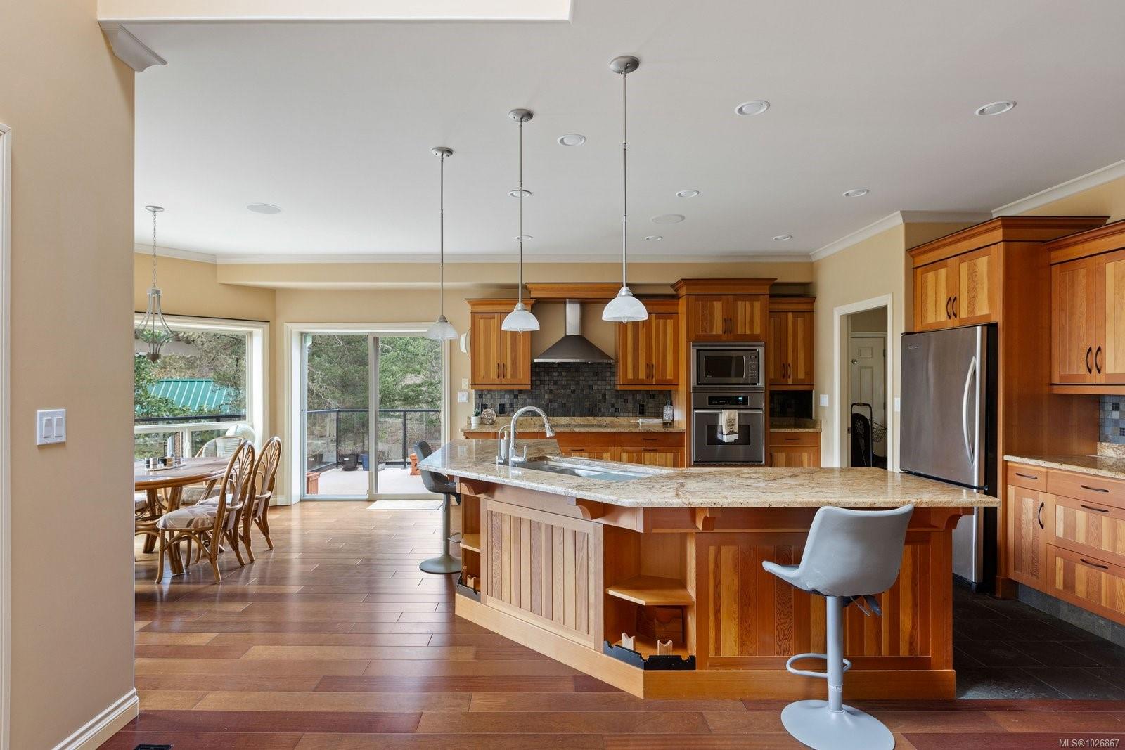 1450 White Pine Terr