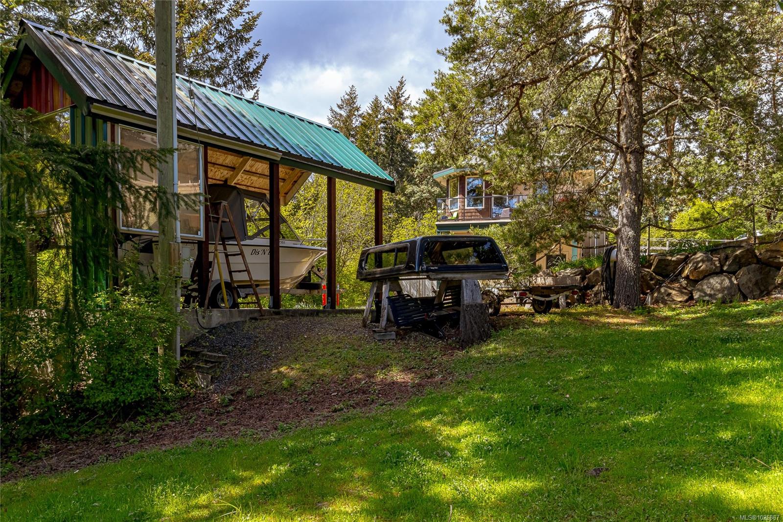 1450 White Pine Terr