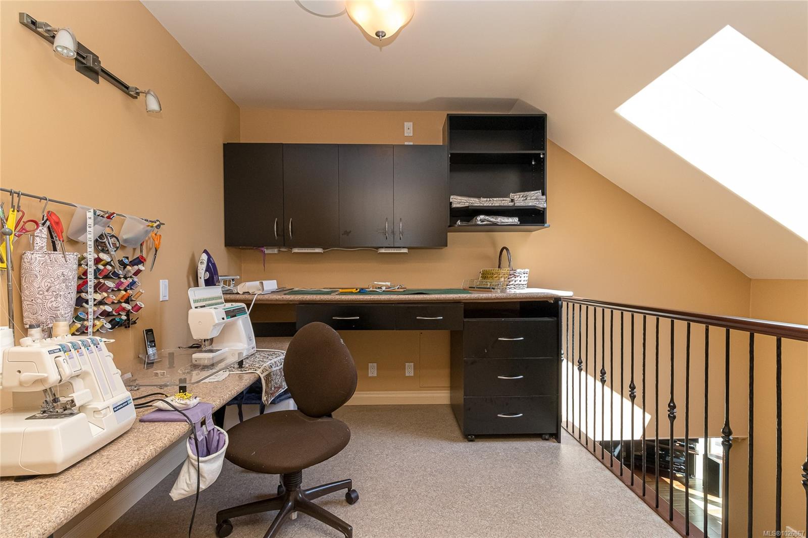 1450 White Pine Terr