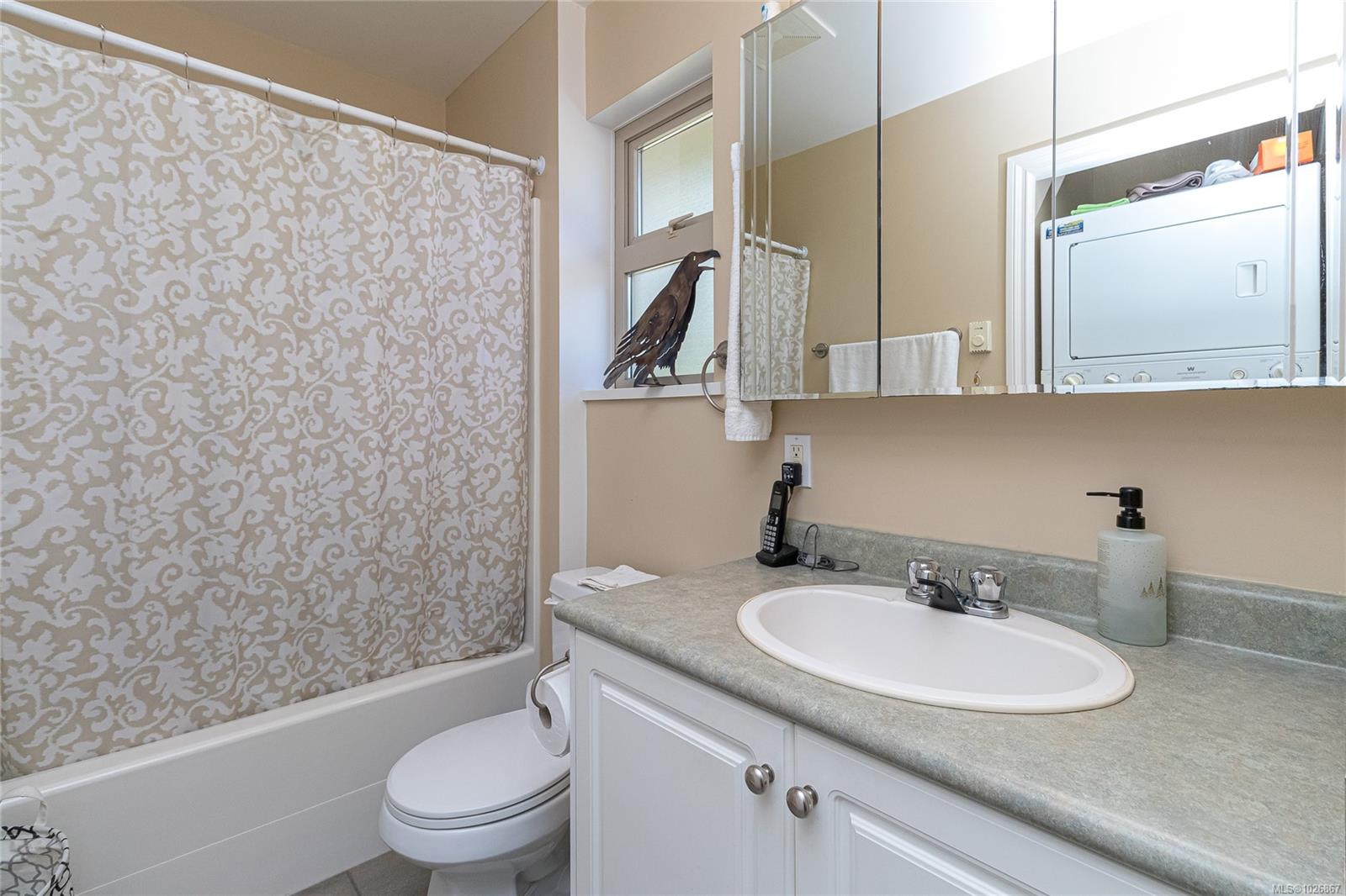 1450 White Pine Terr