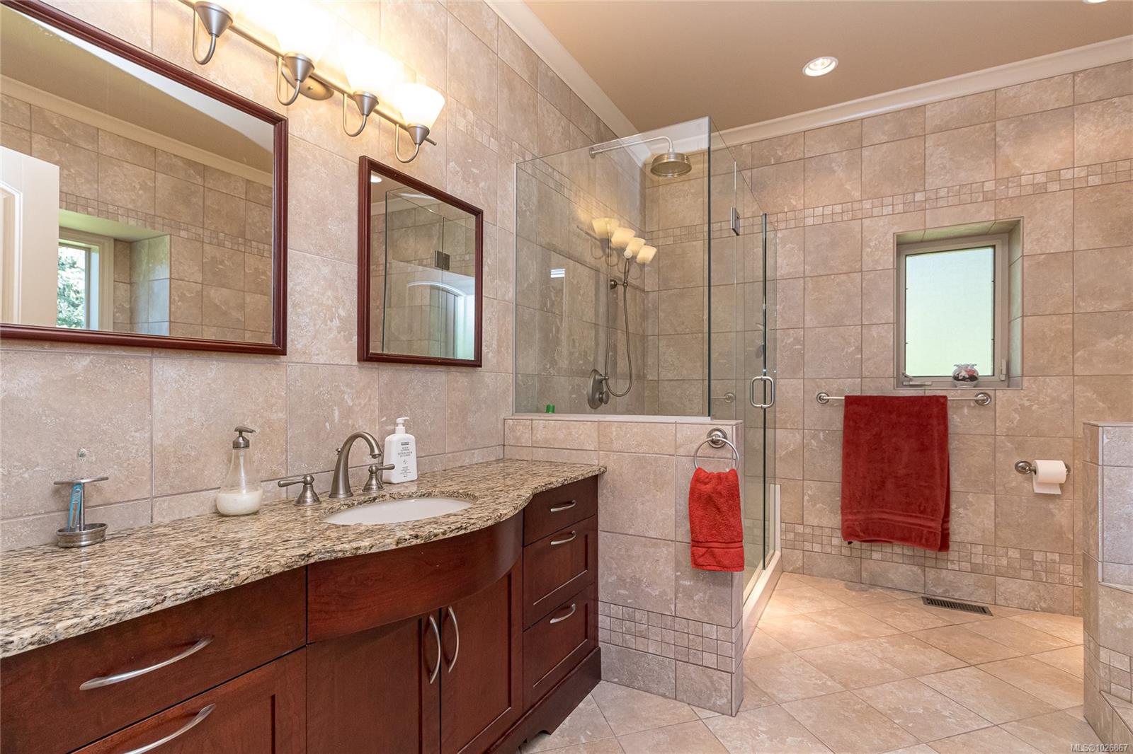 1450 White Pine Terr