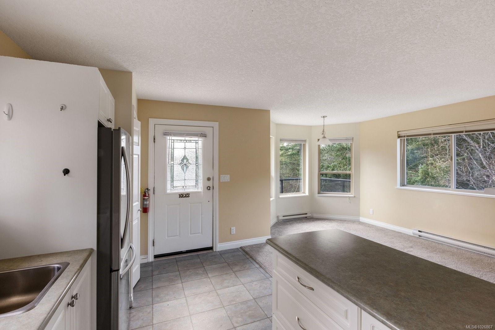 1450 White Pine Terr