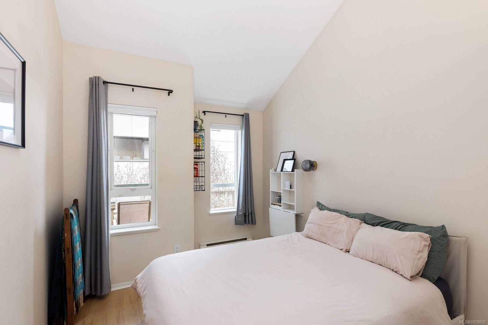 1015 Johnson St # 402