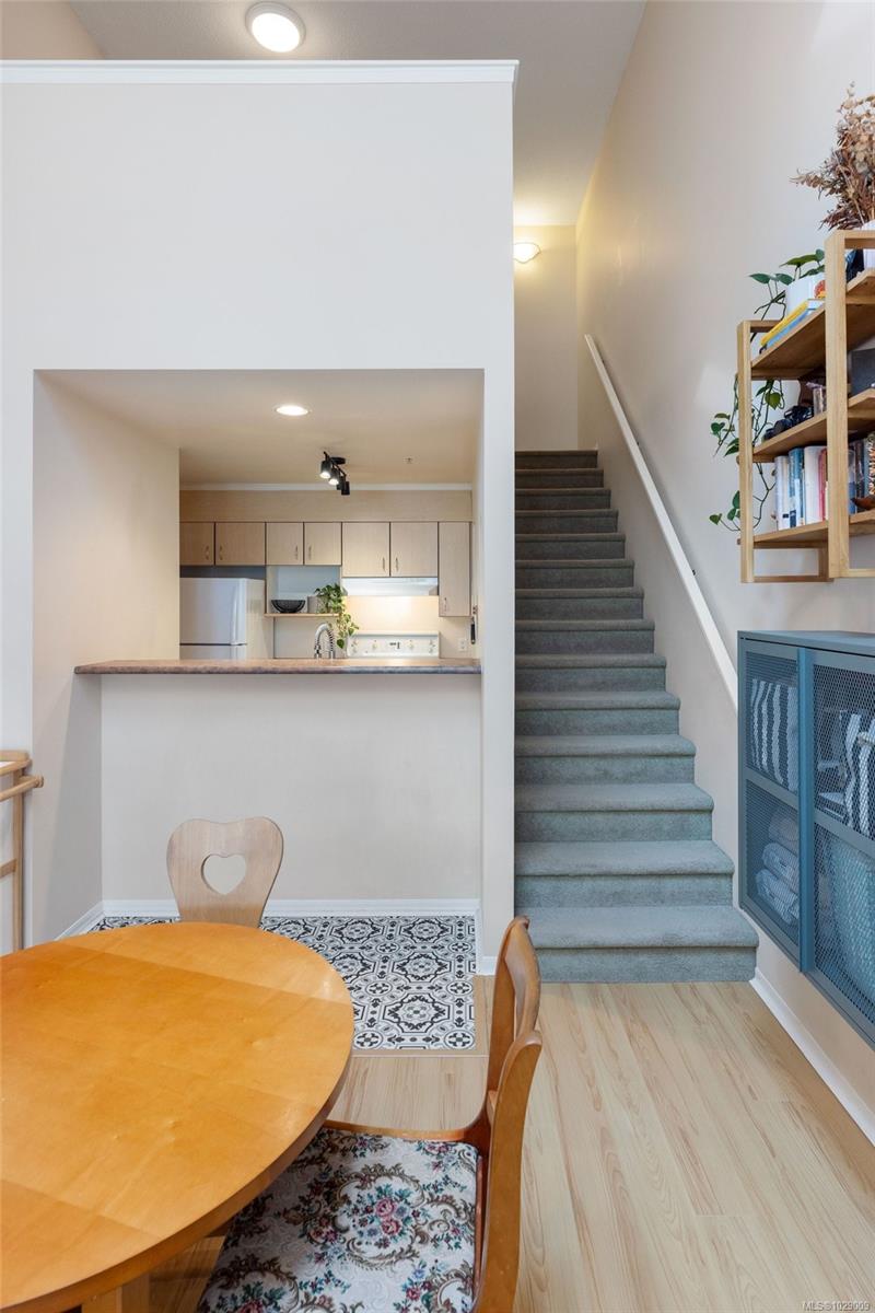 1015 Johnson St # 402