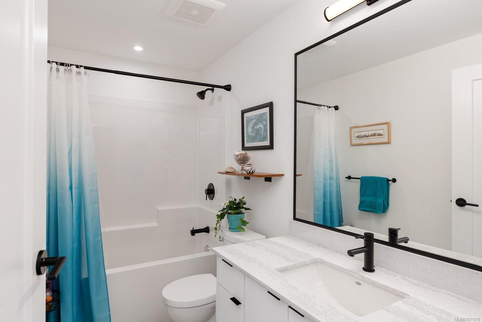 1110 Samar Cres # 402