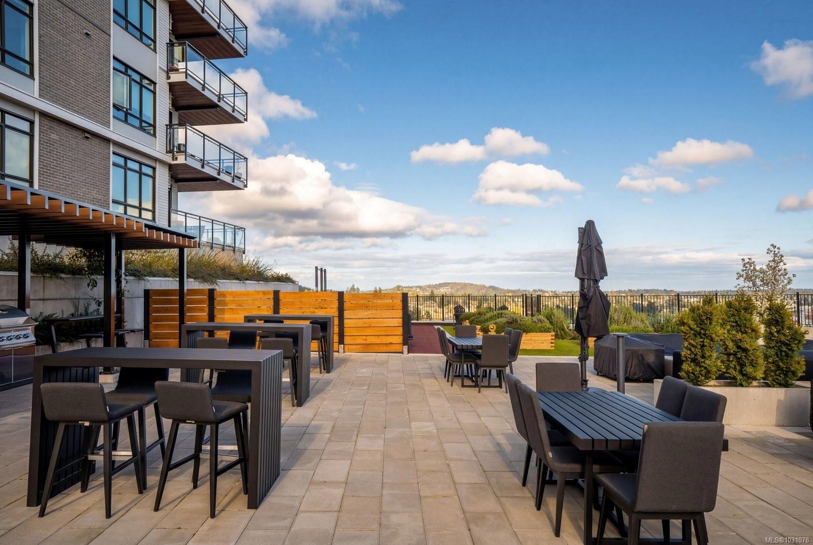 1110 Samar Cres # 402