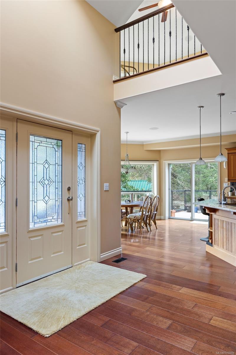 1450 White Pine Terr