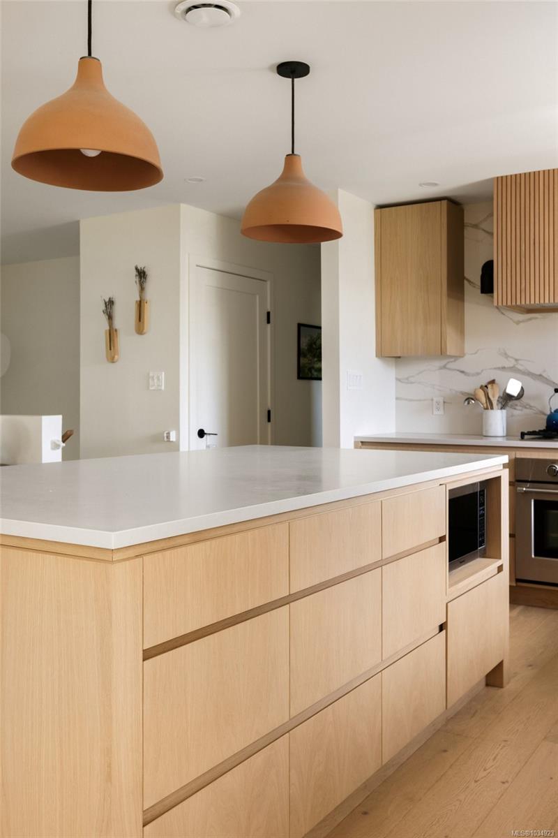 4021 Hessington Pl