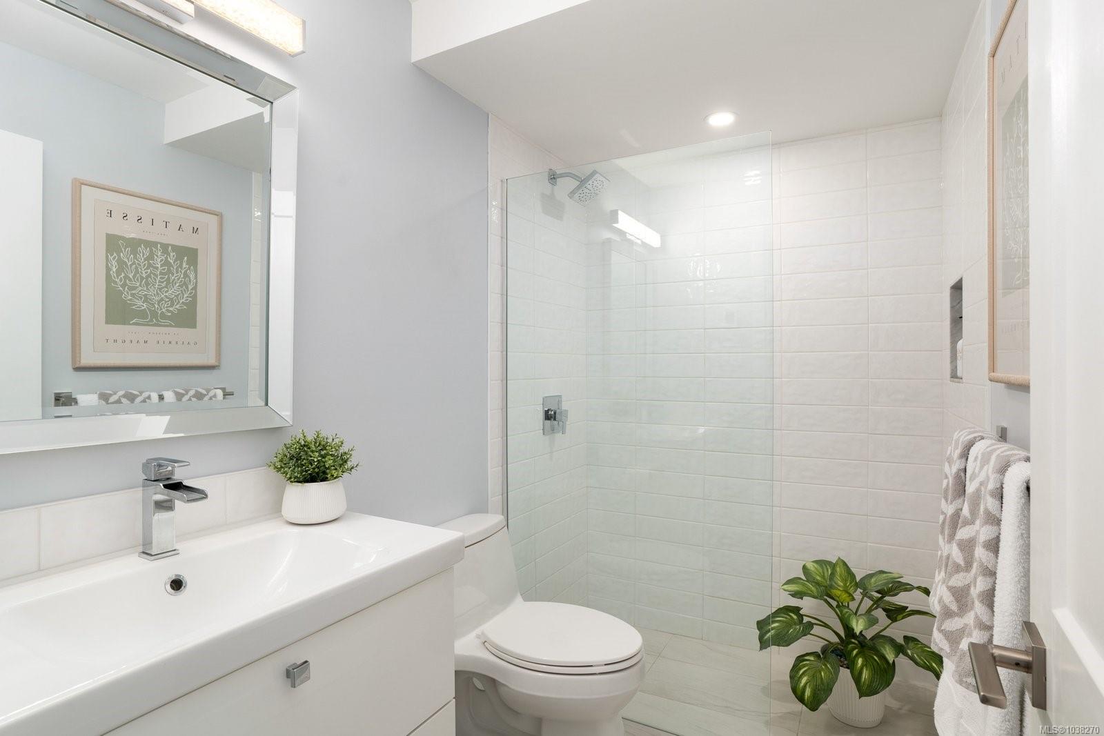 202-1540 Dallas Rd Unit: #202