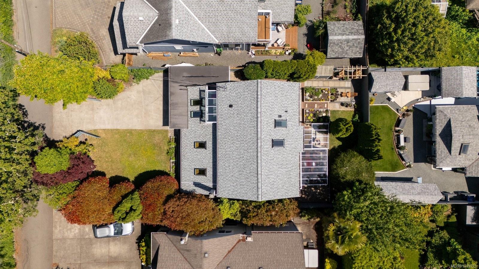 793 Stelly's Cross Rd