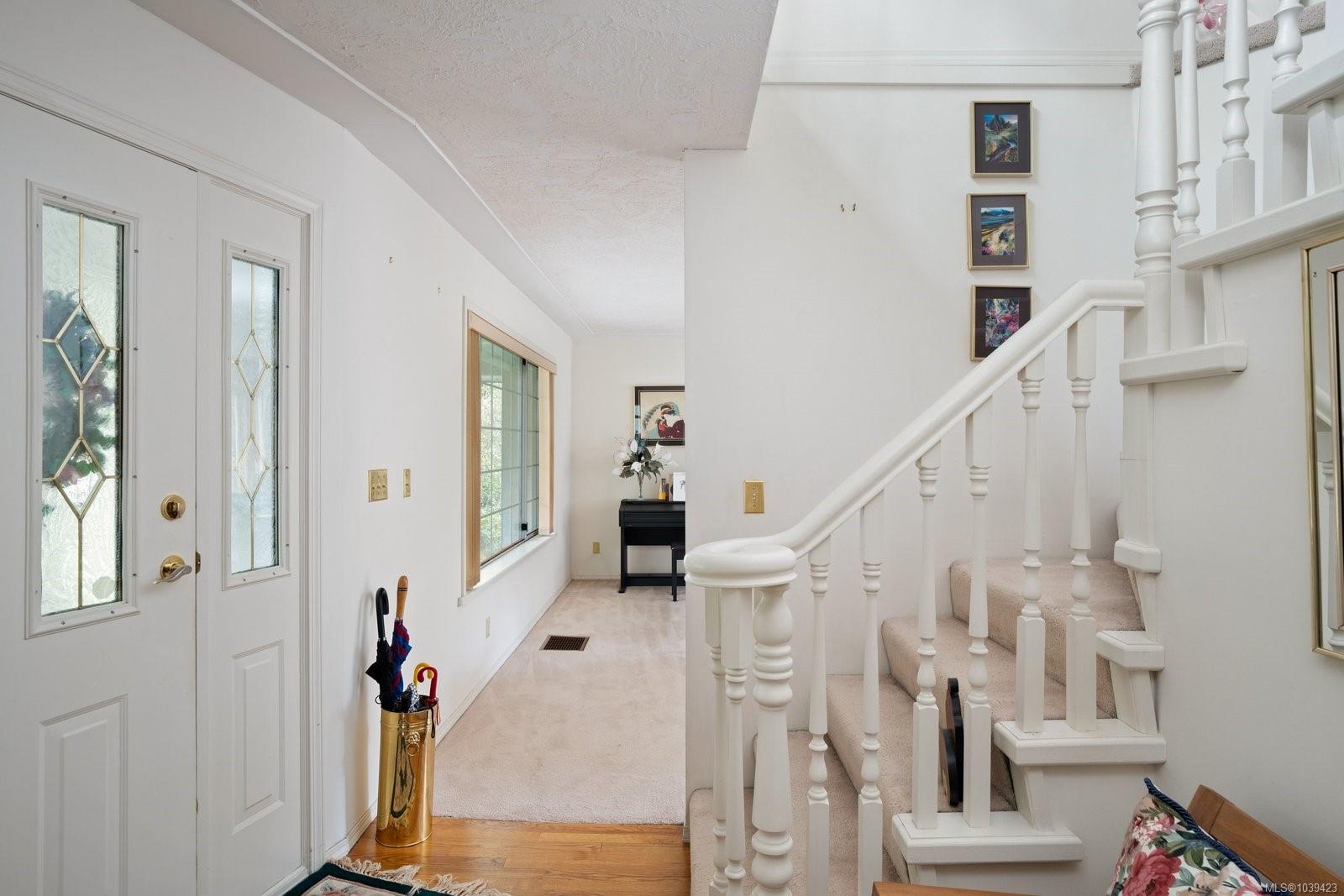 4617 Cliffwood Pl