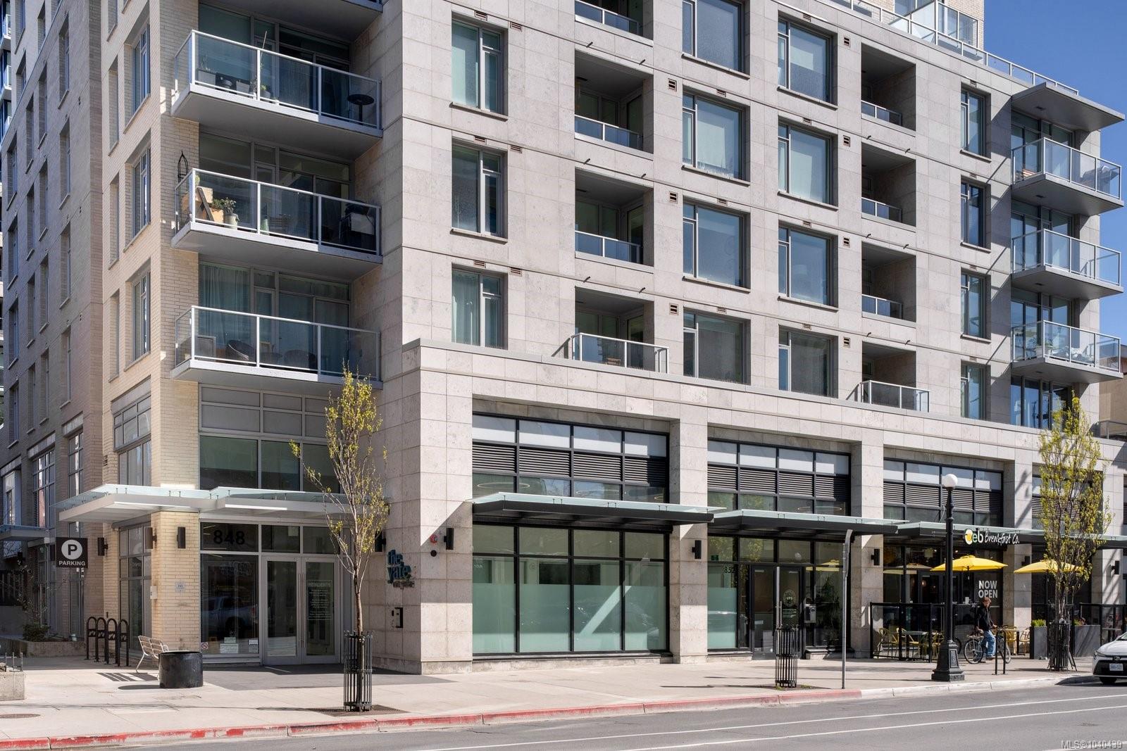 848 Yates St #504