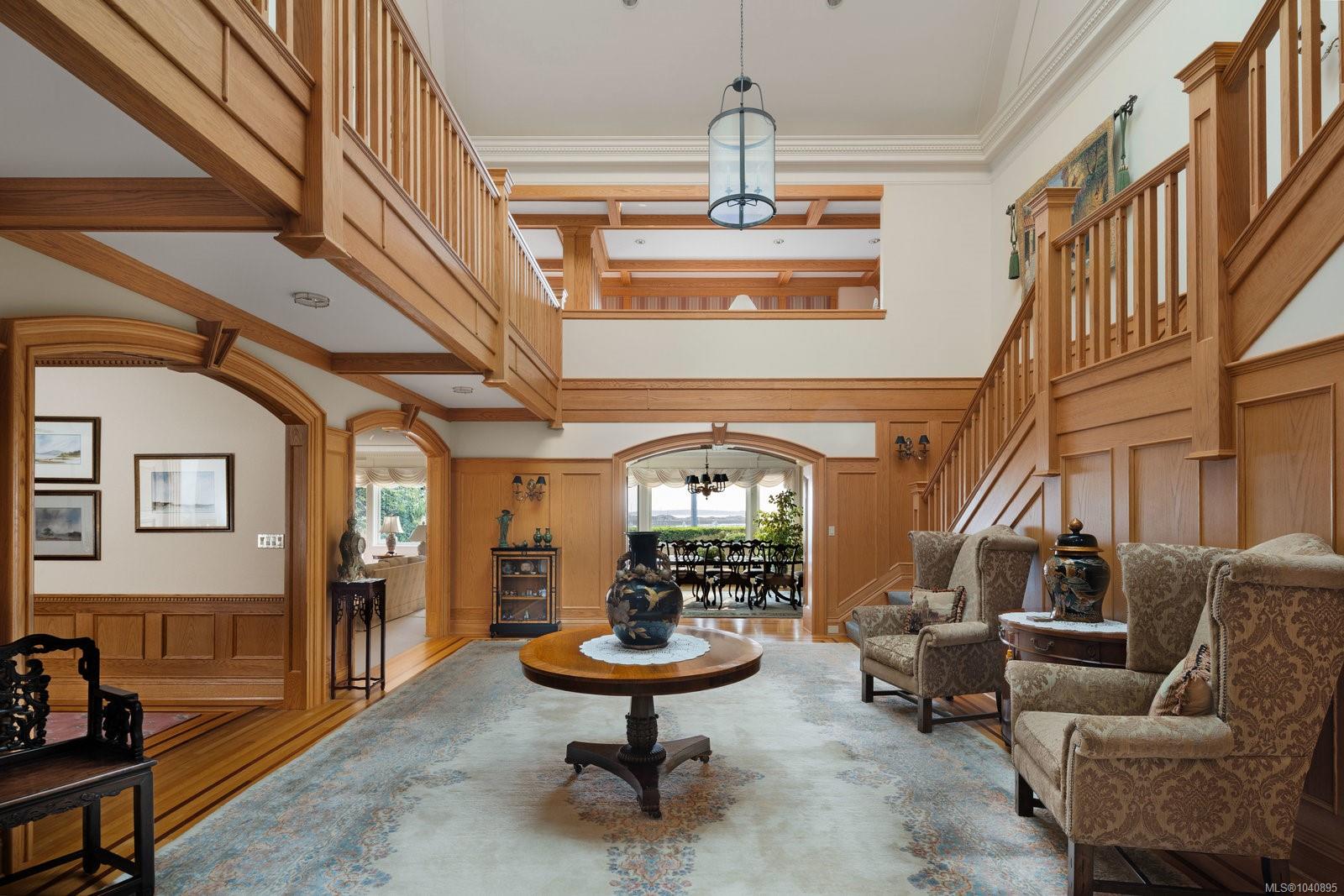 1580 Beach Dr