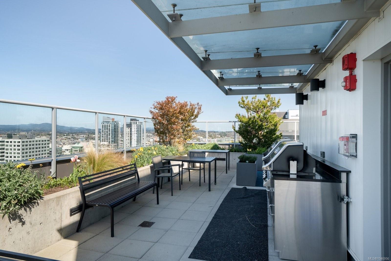 848 Yates St #504