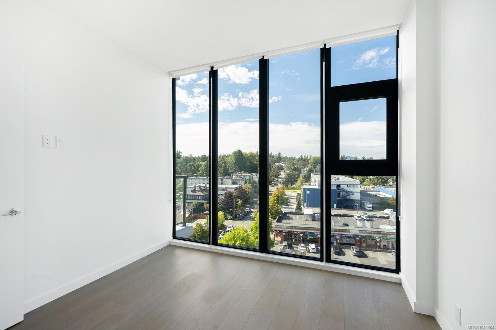 899 Esquimalt Rd Unit: #905