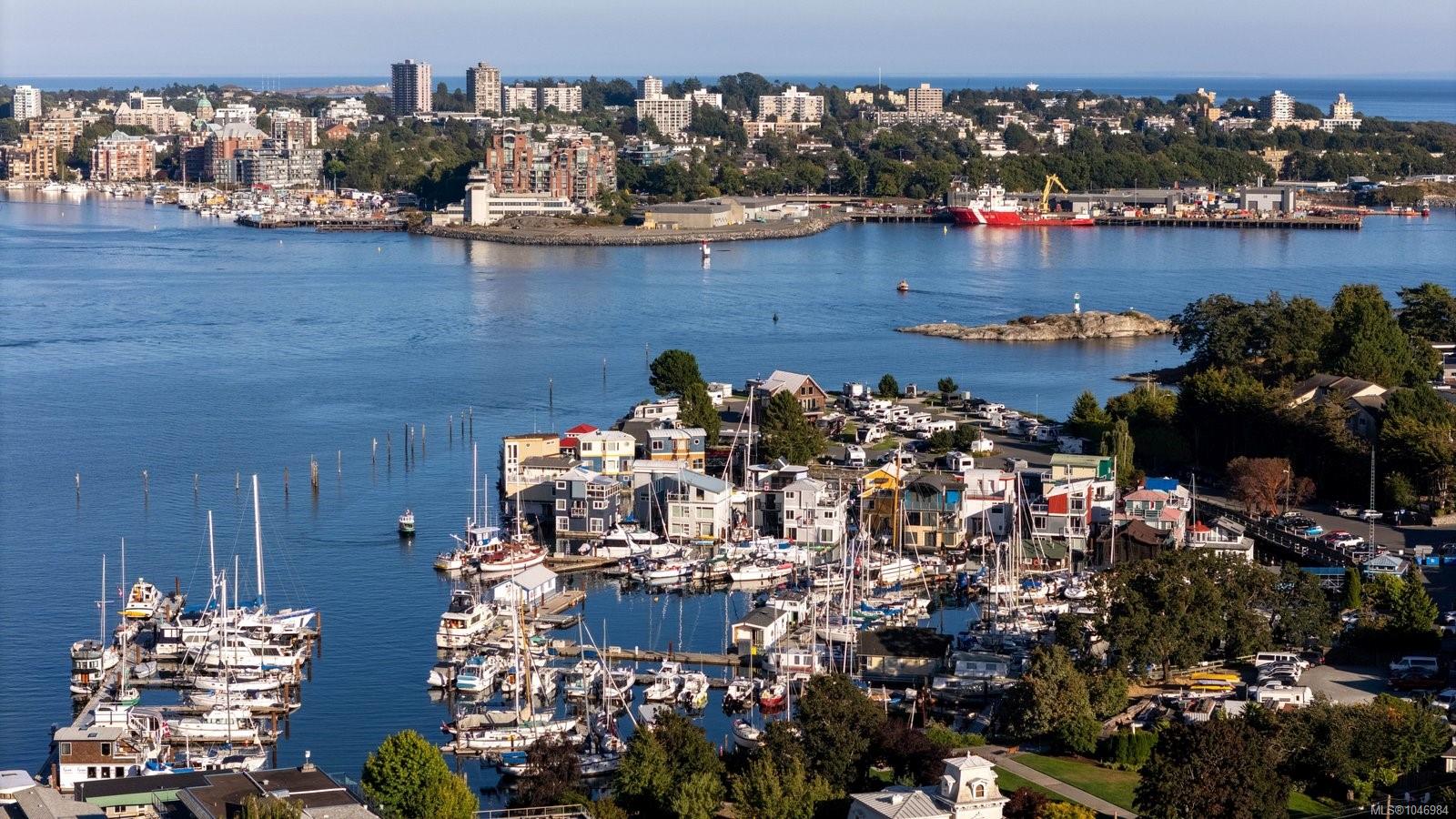 899 Esquimalt Rd Unit: #905