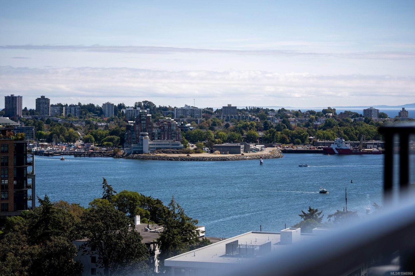 899 Esquimalt Rd Unit: #905