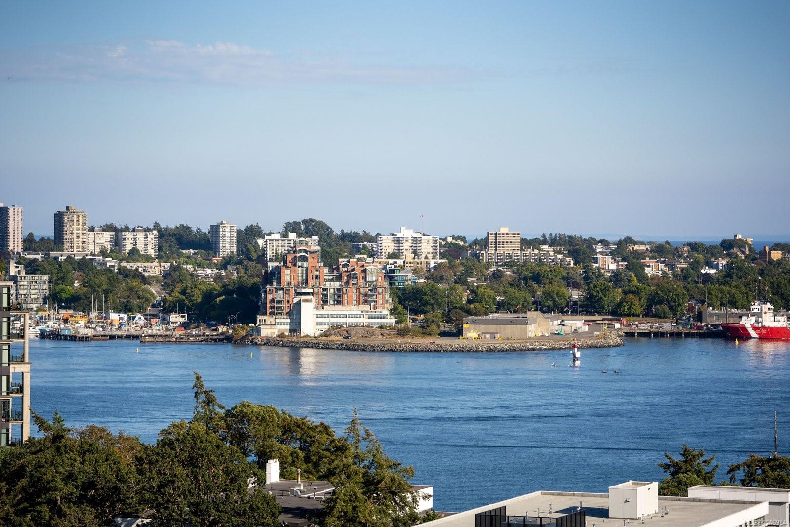 899 Esquimalt Rd Unit: #905