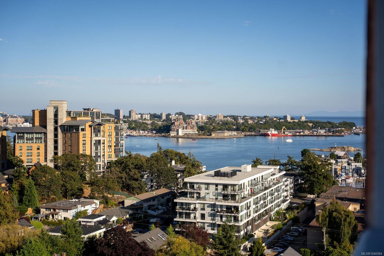 899 Esquimalt Rd Unit: #905