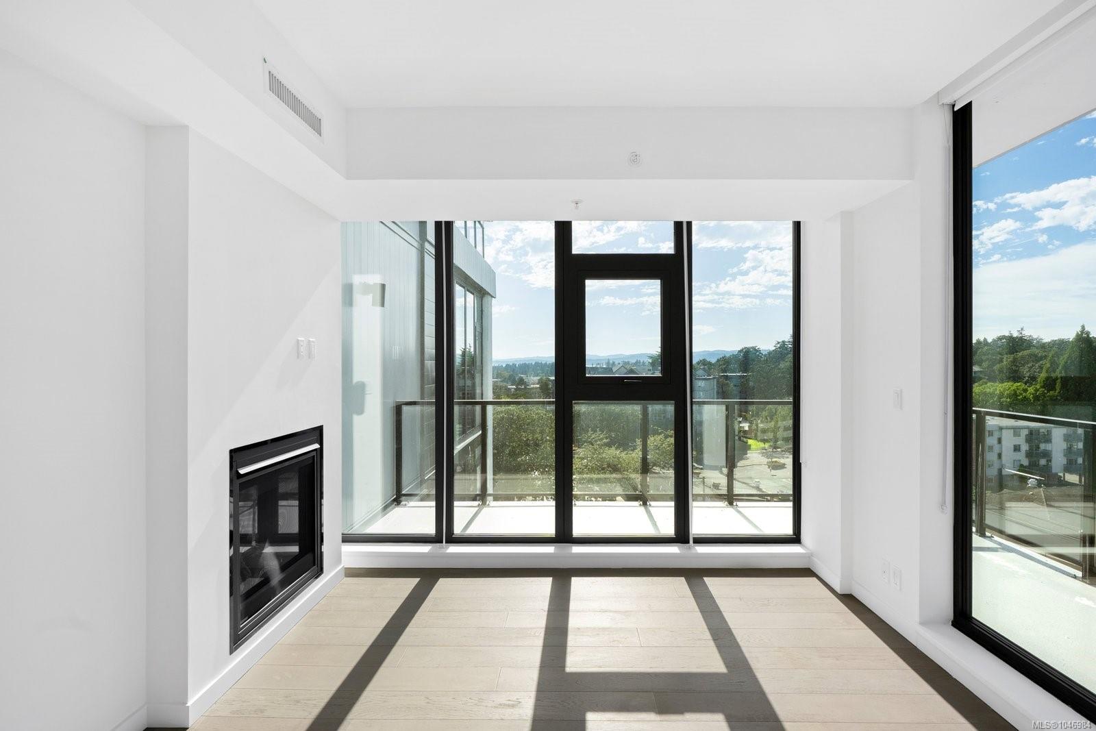 899 Esquimalt Rd Unit: #905