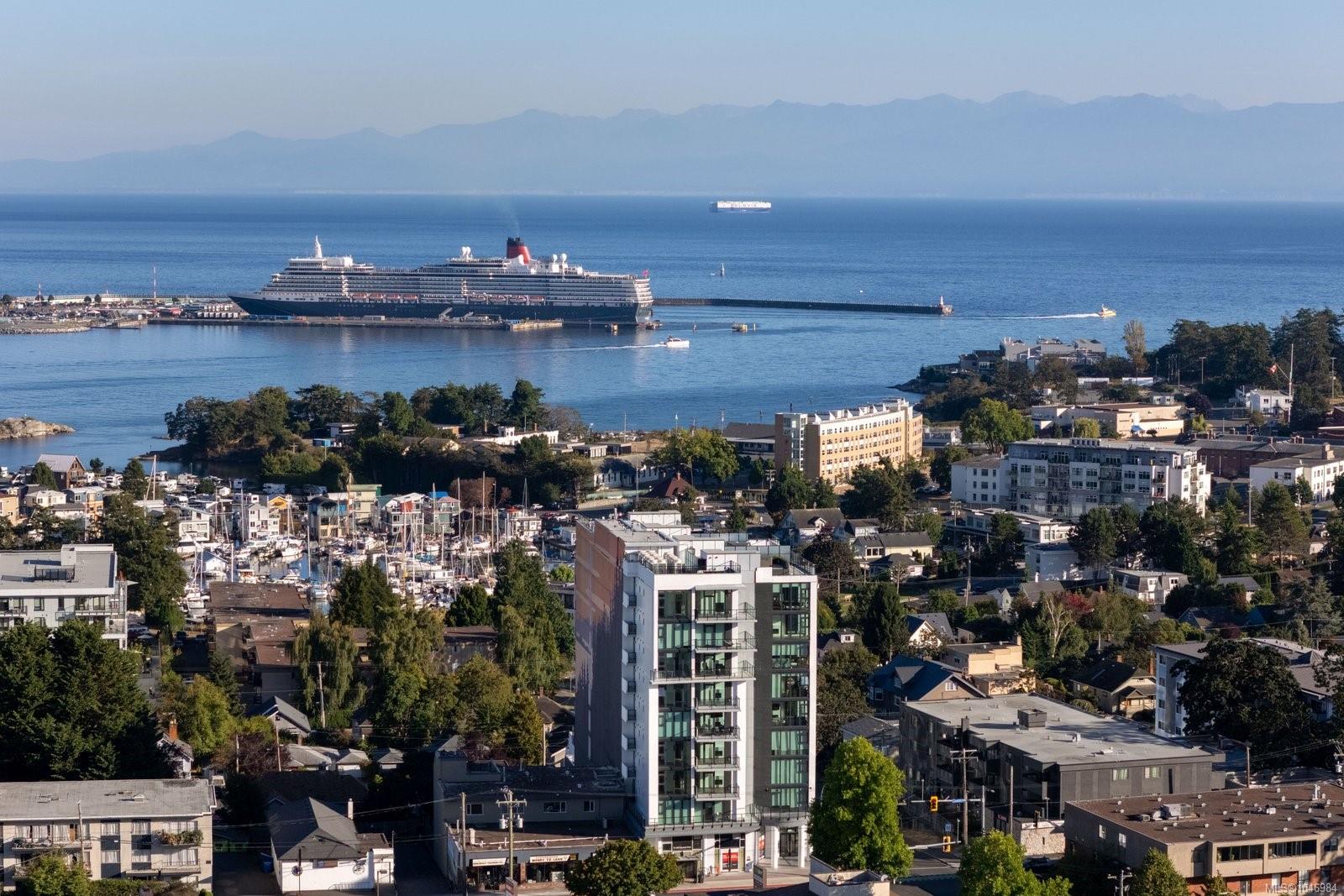899 Esquimalt Rd Unit: #905