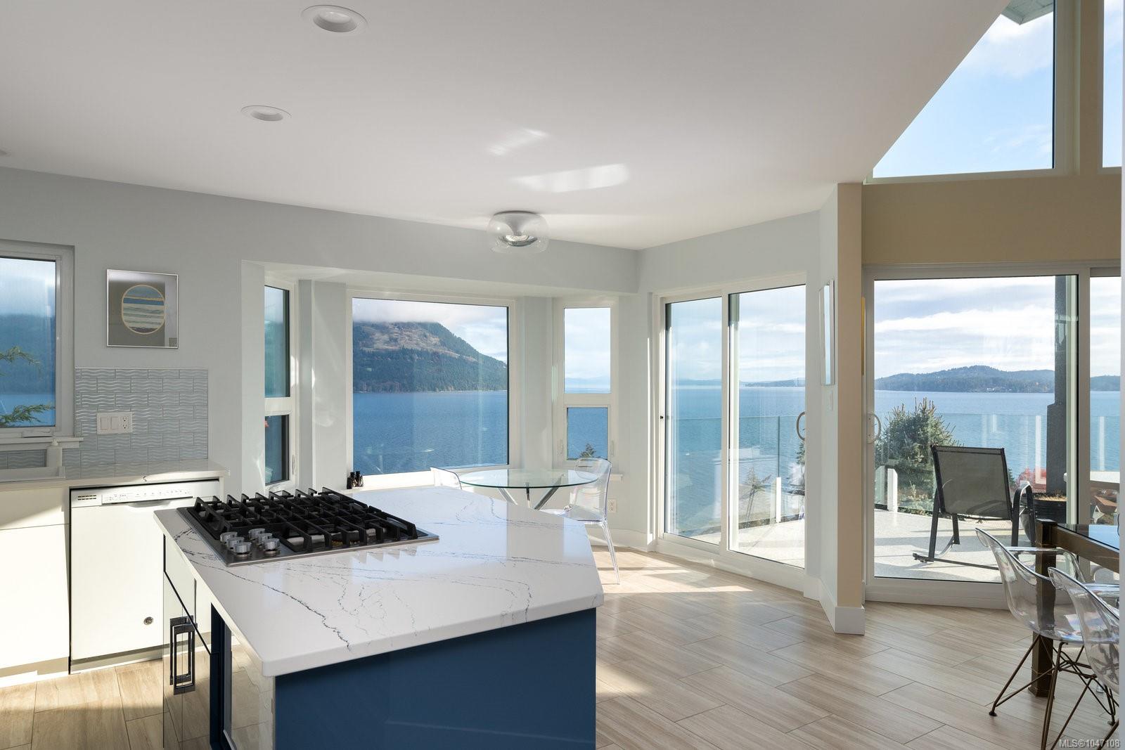 3697 Marine Vista