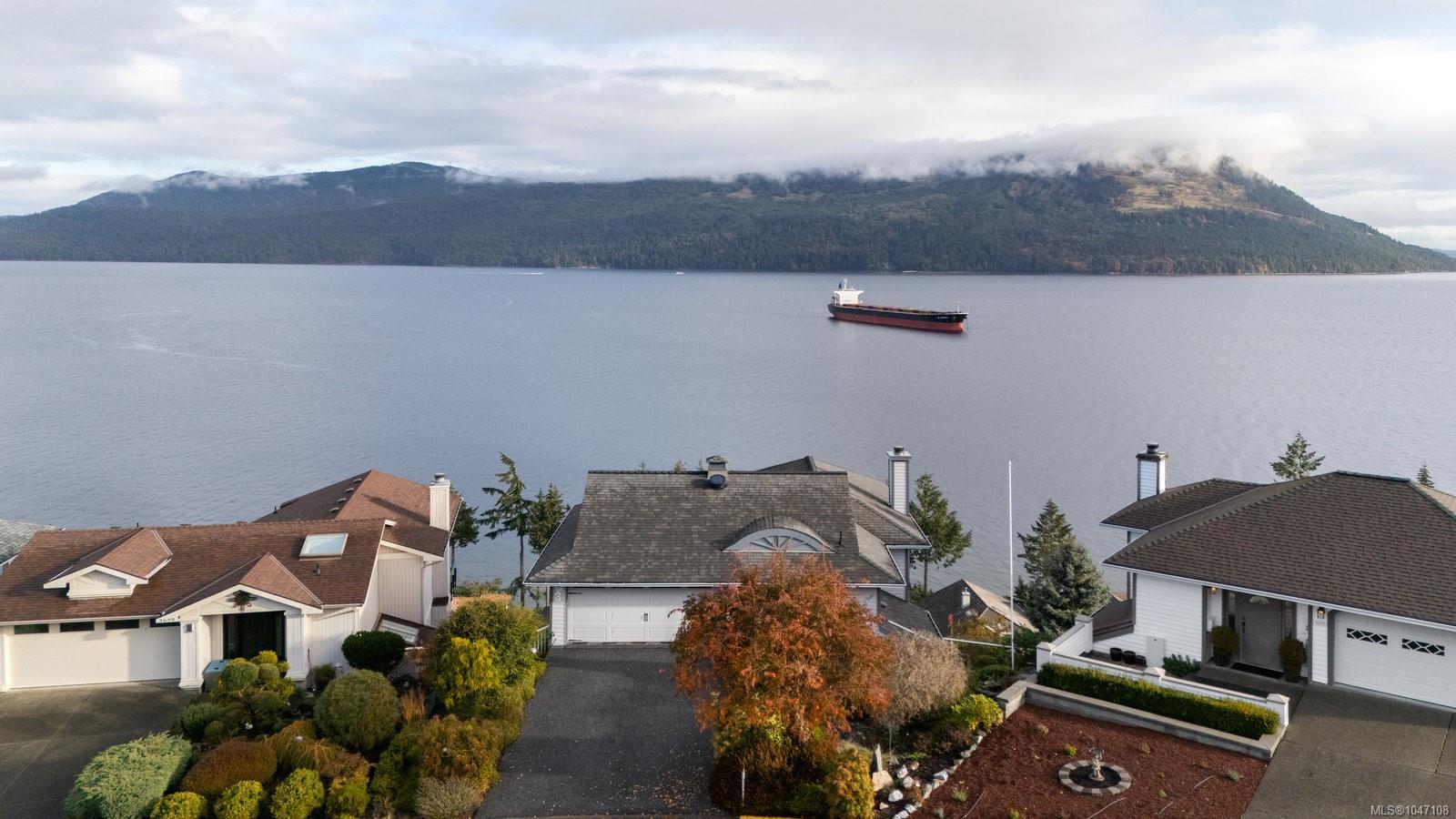 3697 Marine Vista
