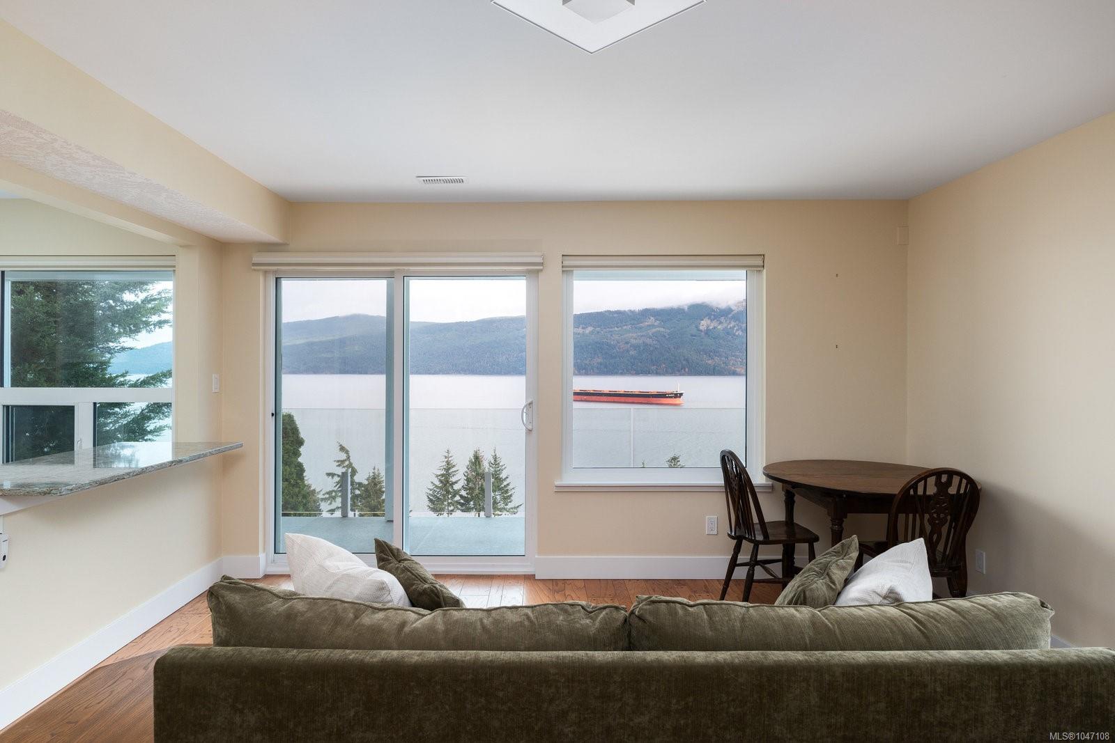 3697 Marine Vista