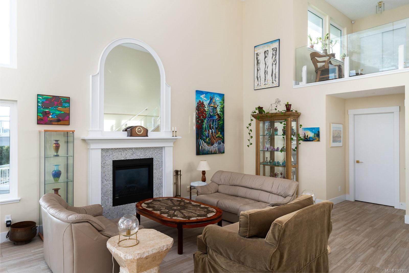 3697 Marine Vista