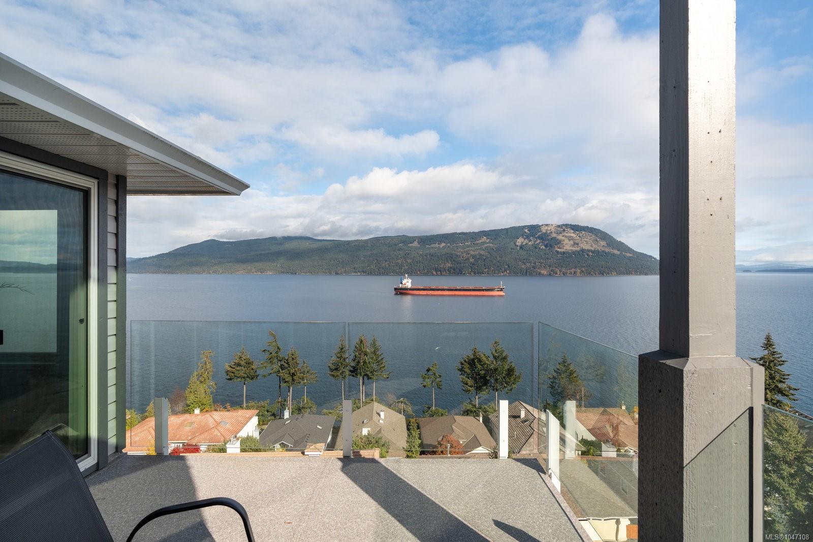 3697 Marine Vista