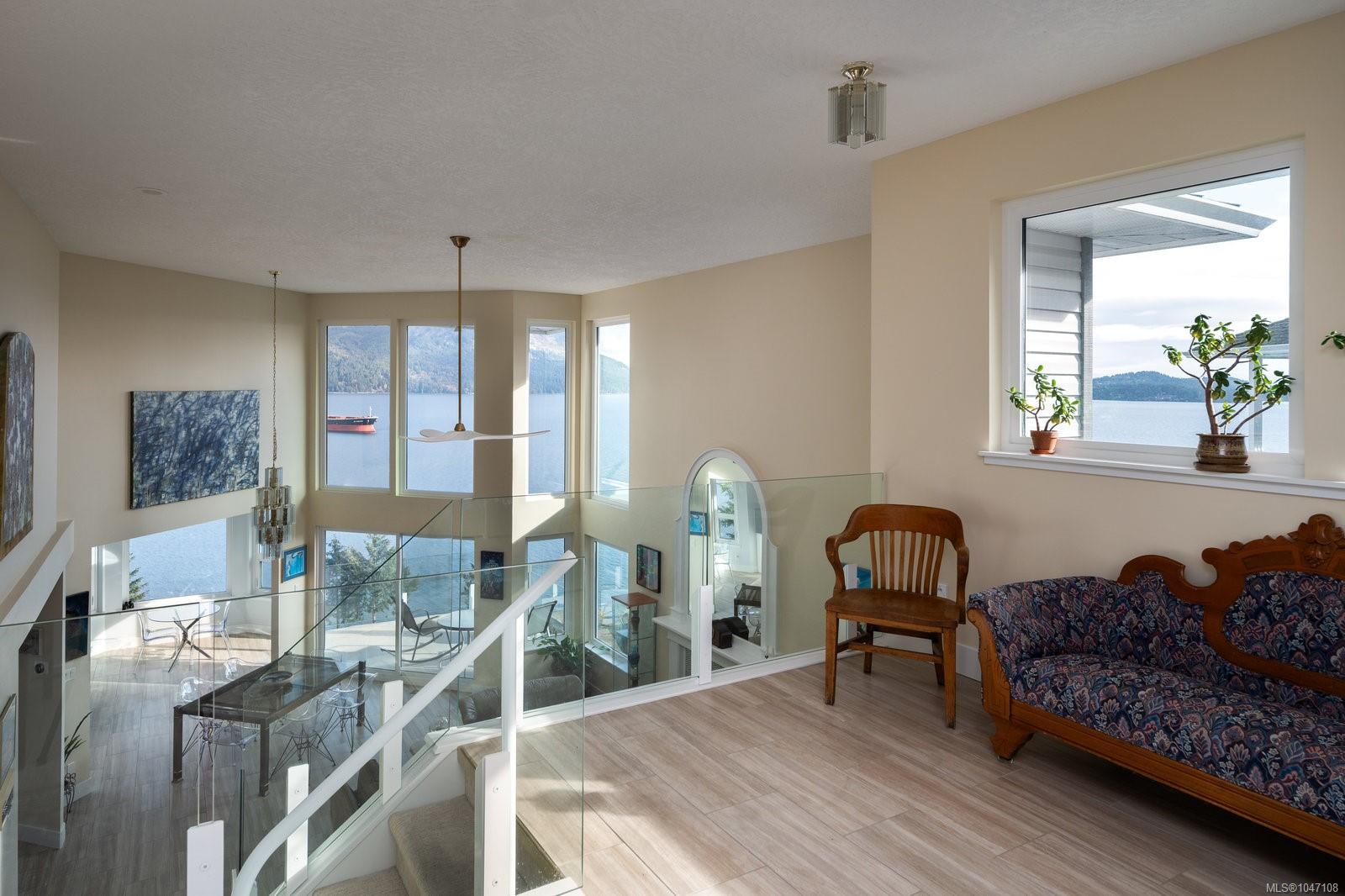 3697 Marine Vista