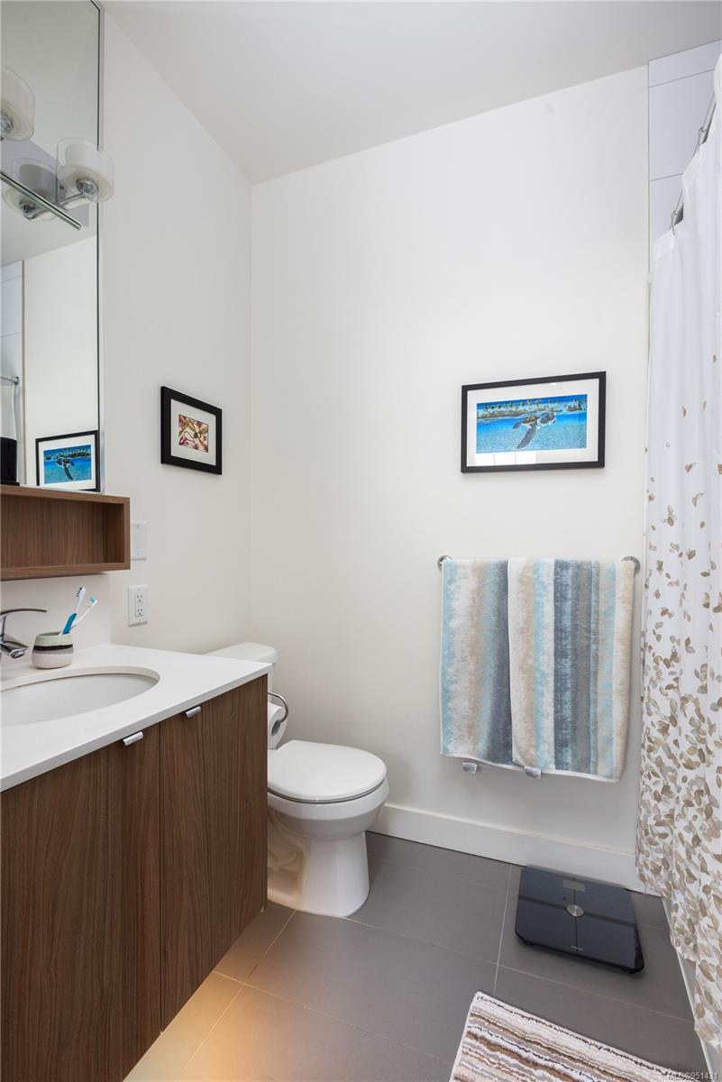 1015 Rockland Ave Unit: 101