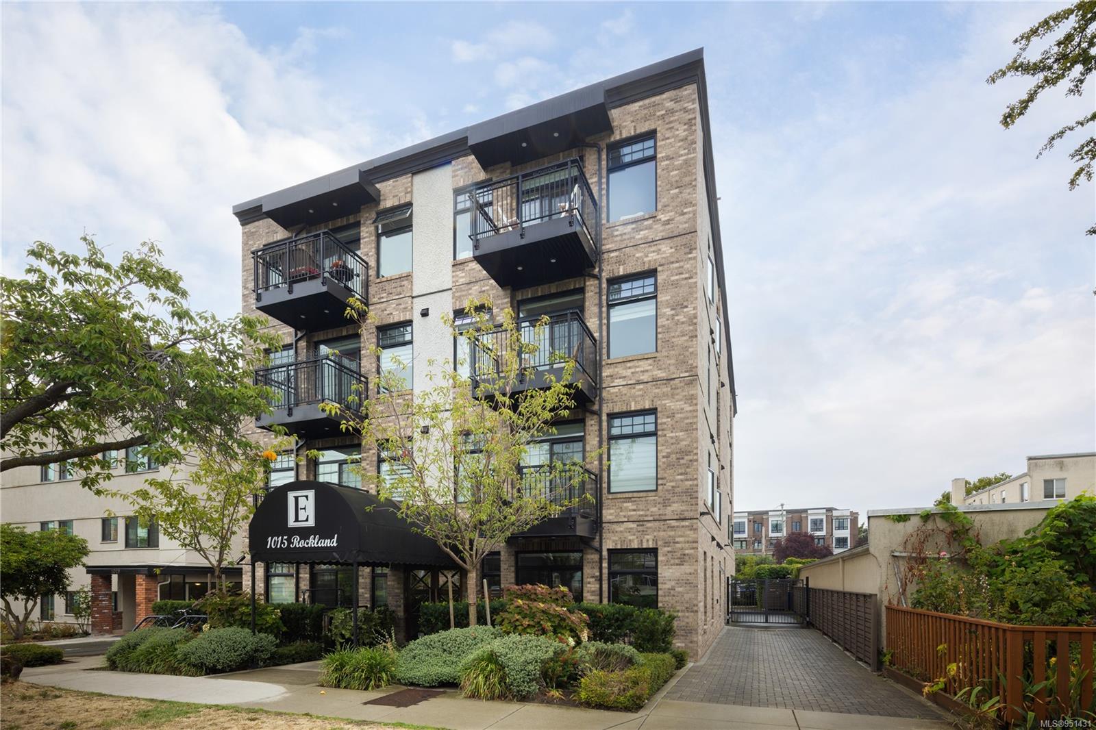 1015 Rockland Ave Unit: 101