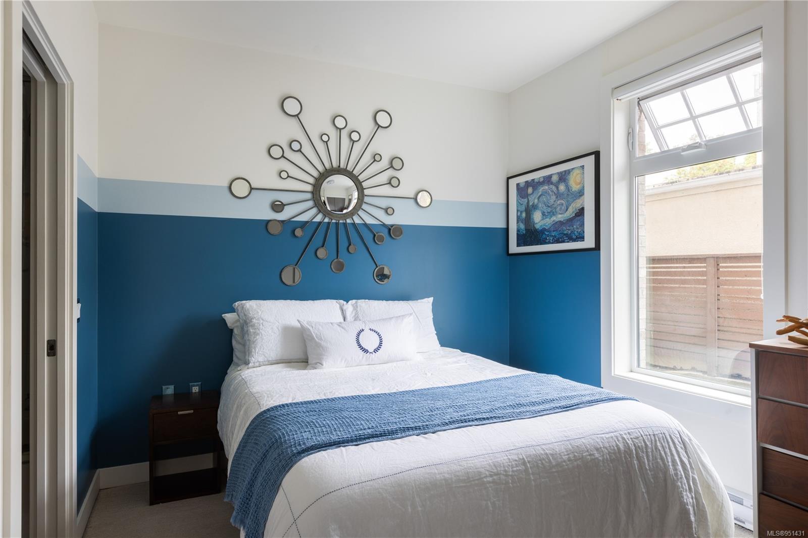 1015 Rockland Ave Unit: 101