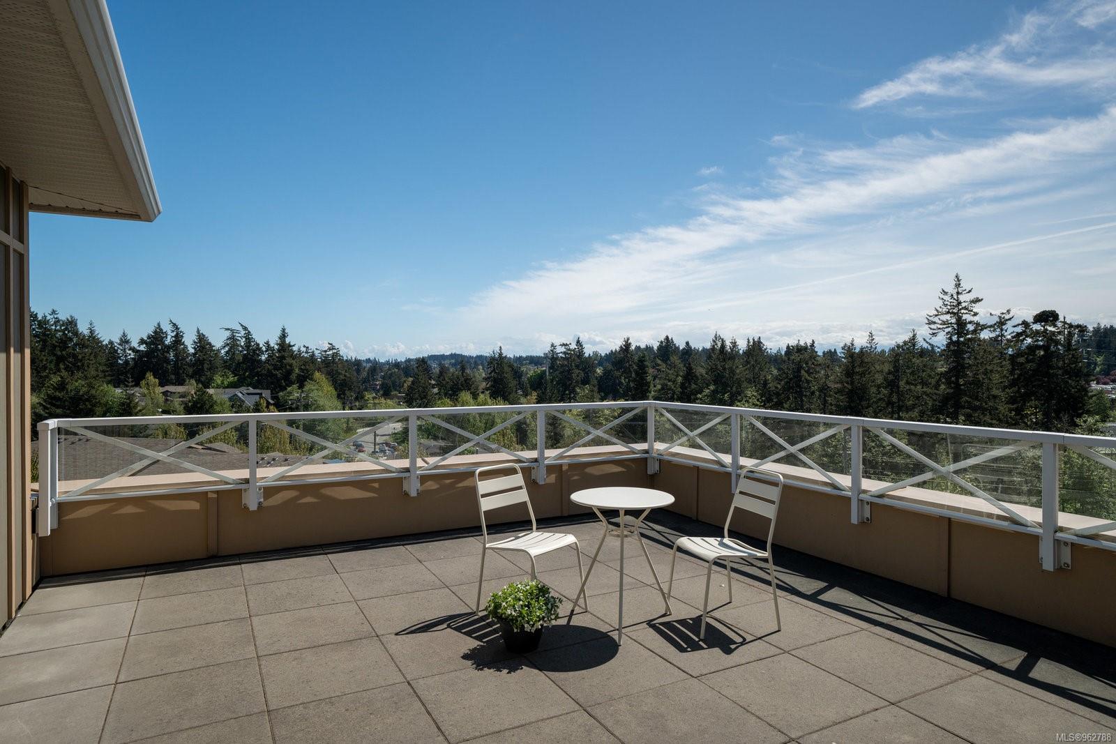 1900 Watkiss Way # 402