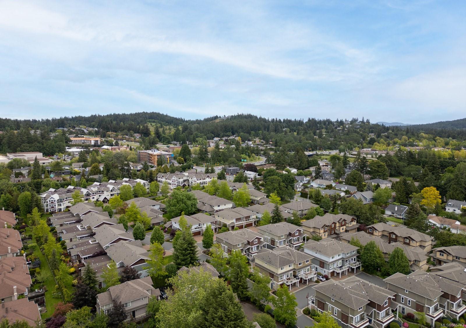 542 Heatherdale Lane