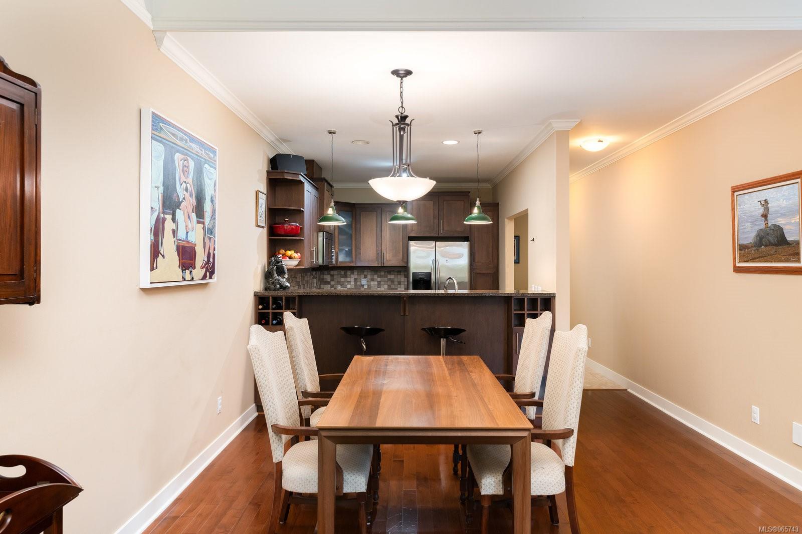 542 Heatherdale Lane