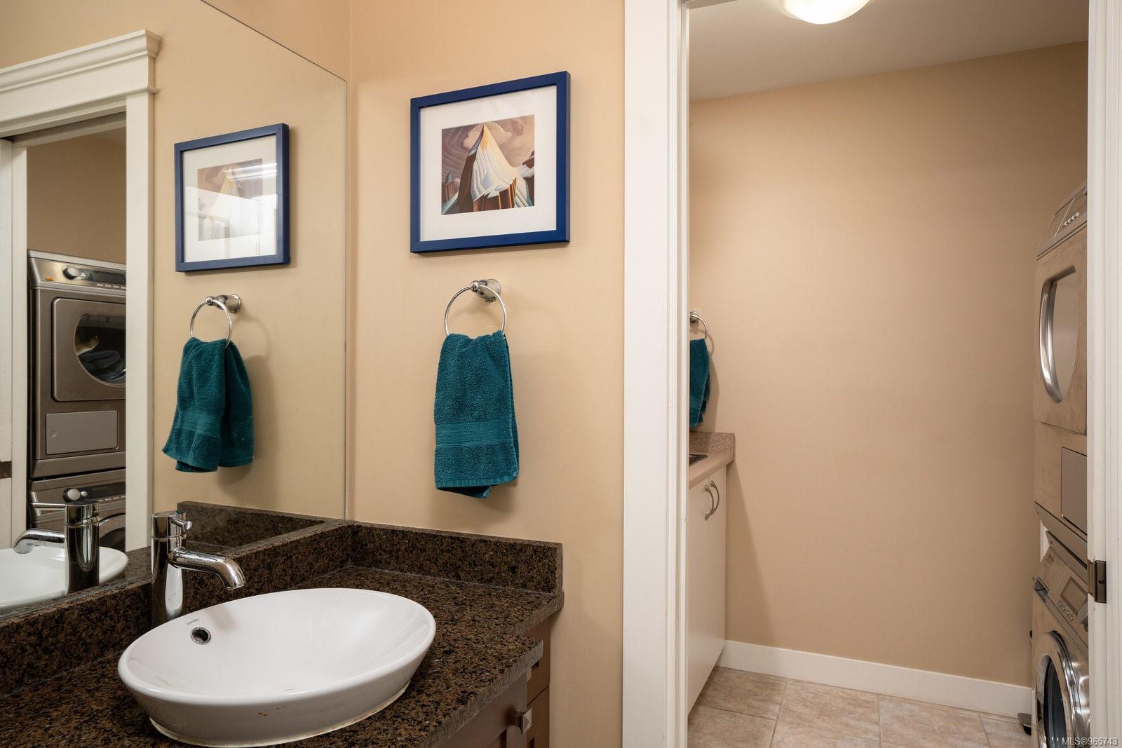 542 Heatherdale Lane