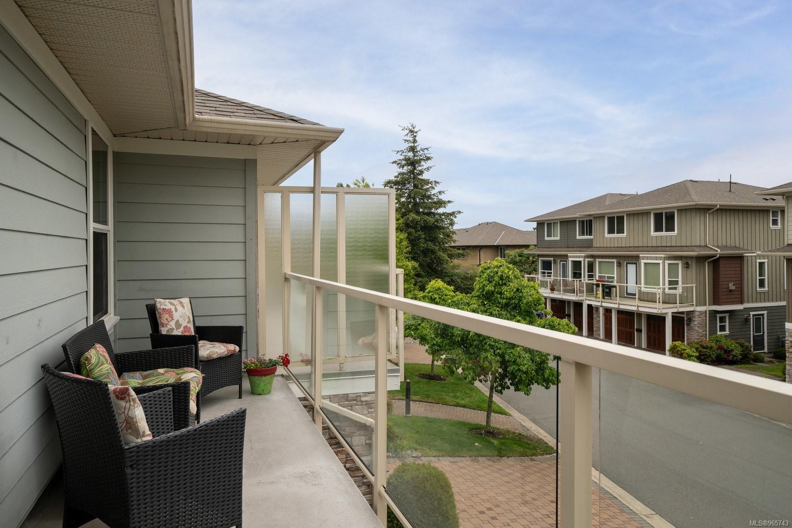 542 Heatherdale Lane