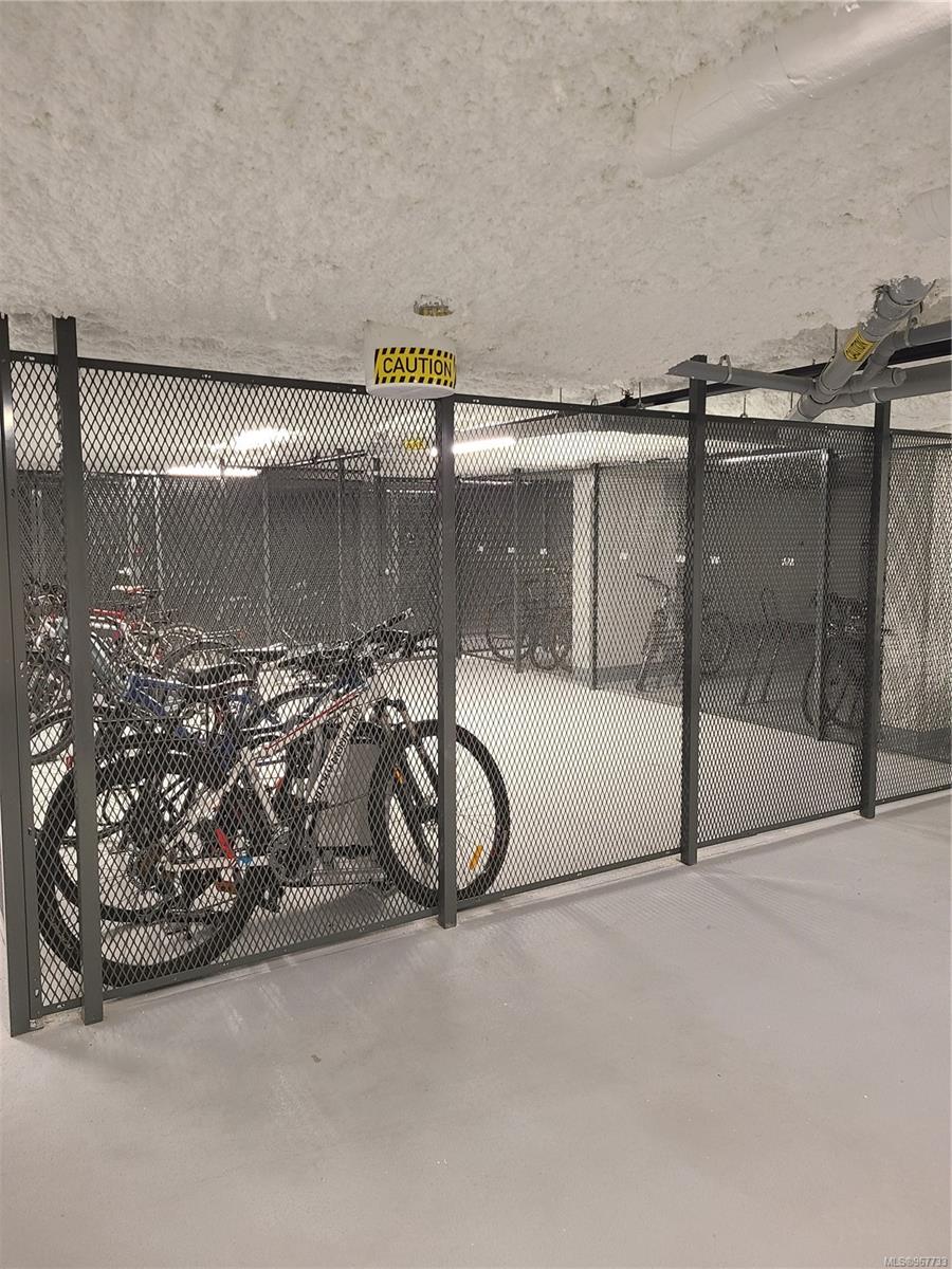 530 Michigan St # 118