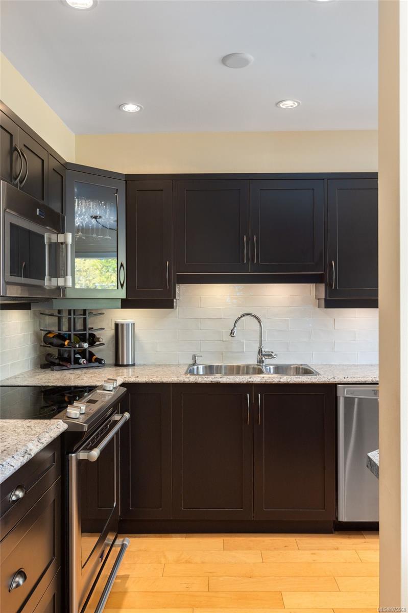 1063 Southgate St # 306