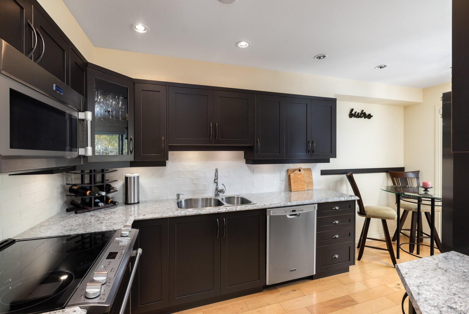 1063 Southgate St # 306