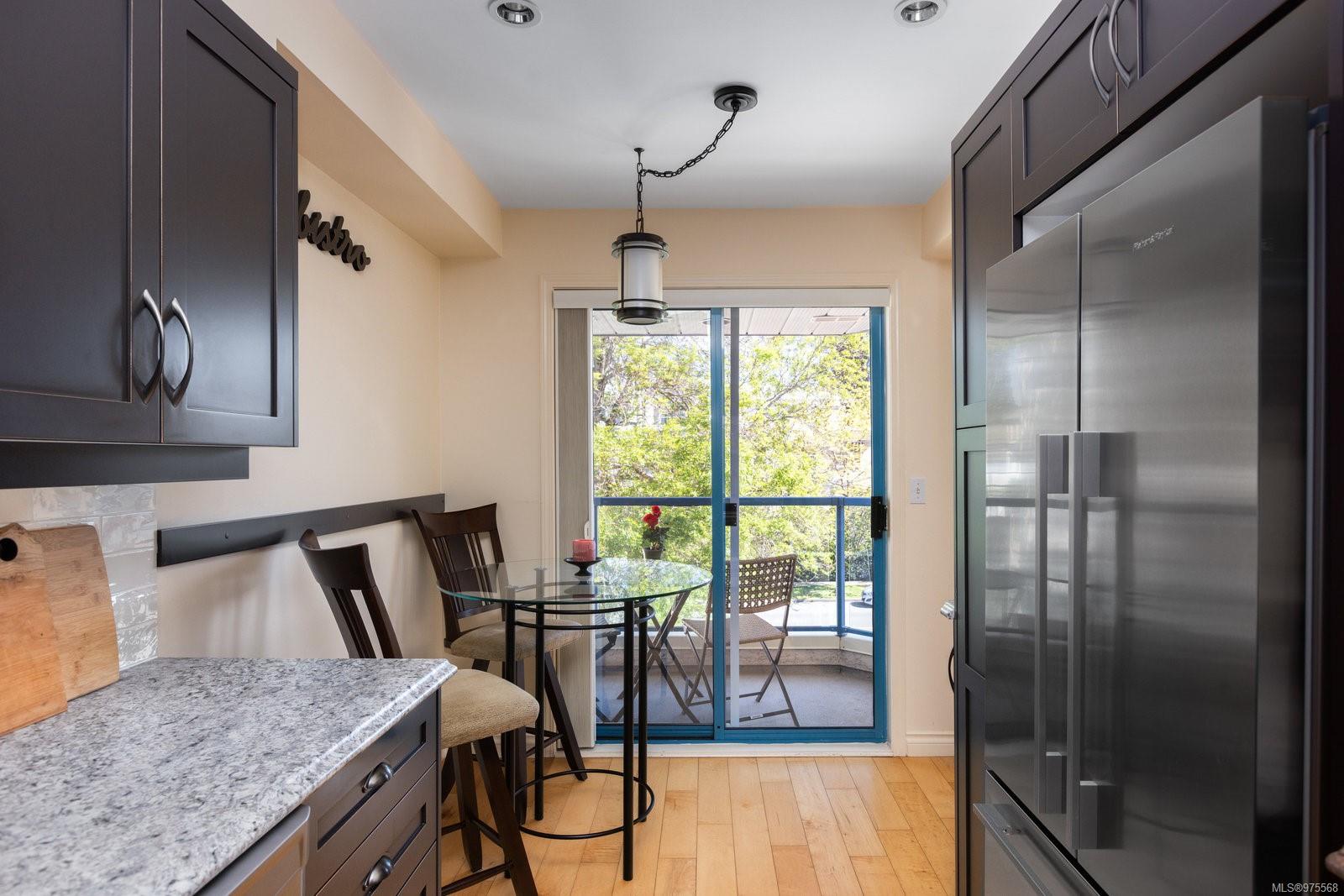 1063 Southgate St # 306